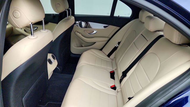 2018 Mercedes-Benz C-Class C 300 4MATIC Sedan w/ Premium Package, Burmester Audio & Pano Ro - 23040118 - 18