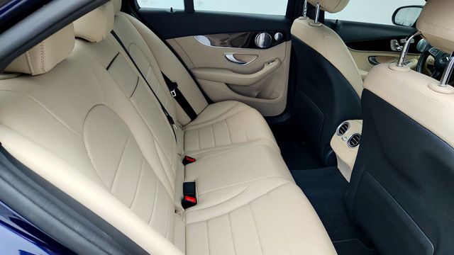 2018 Mercedes-Benz C-Class C 300 4MATIC Sedan w/ Premium Package, Burmester Audio & Pano Ro - 23040118 - 20