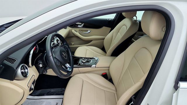 2018 Mercedes-Benz C-Class C 300 4MATIC Sedan w/ Premium Pkg, Panorama Roof & 18'' Wheels - 23081735 - 10