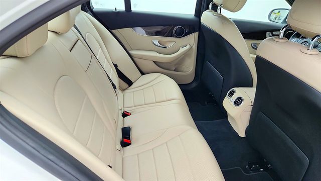 2018 Mercedes-Benz C-Class C 300 4MATIC Sedan w/ Premium Pkg, Panorama Roof & 18'' Wheels - 23081735 - 19
