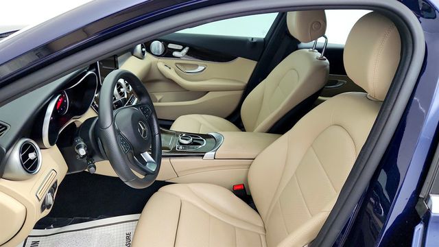 2018 Mercedes-Benz C-Class C 300 4MATIC Sedan w/ Premium Pkg & Panorama Sunroof - 23015764 - 18