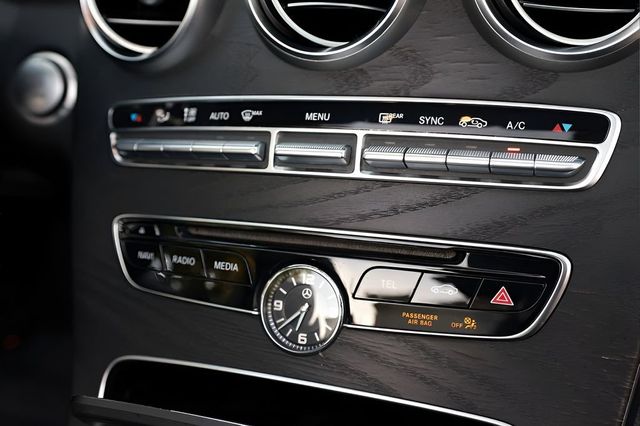 2018 Mercedes-Benz C-Class C 300 Cabriolet - 23034031 - 36