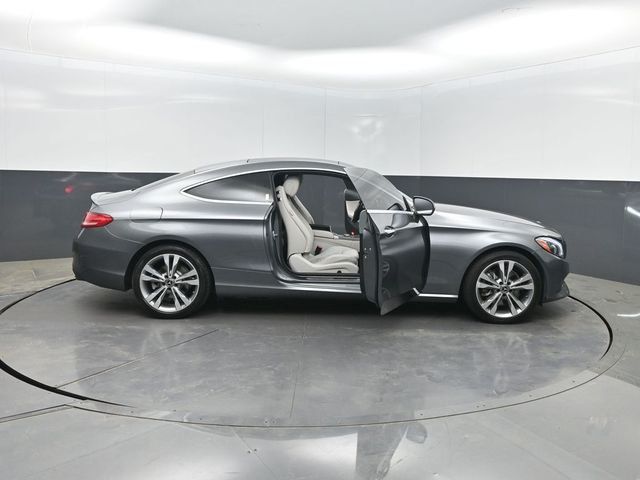 2018 Mercedes-Benz C-Class C 300 Coupe - 22995528 - 32