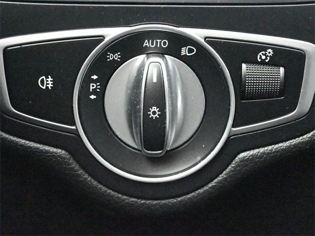 2018 Mercedes-Benz C-Class C 300 Sedan - 22978139 - 29