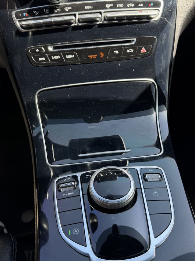 2018 Mercedes-Benz C-Class C 300 Sedan - 23072142 - 17