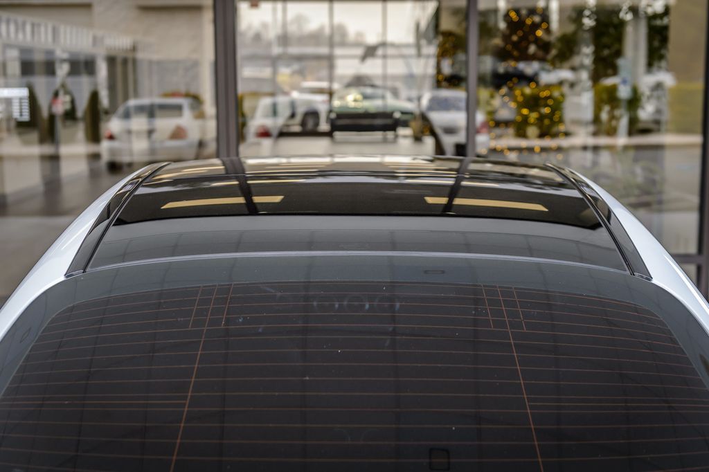 2018 Mercedes-Benz C-Class C43 AMG - WHITE - PANO ROOF - BACKUP CAM - SUPER CLEAN - 22915194 - 9