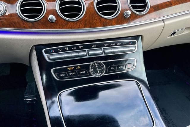 2018 Mercedes-Benz E-Class  - 23001914 - 24