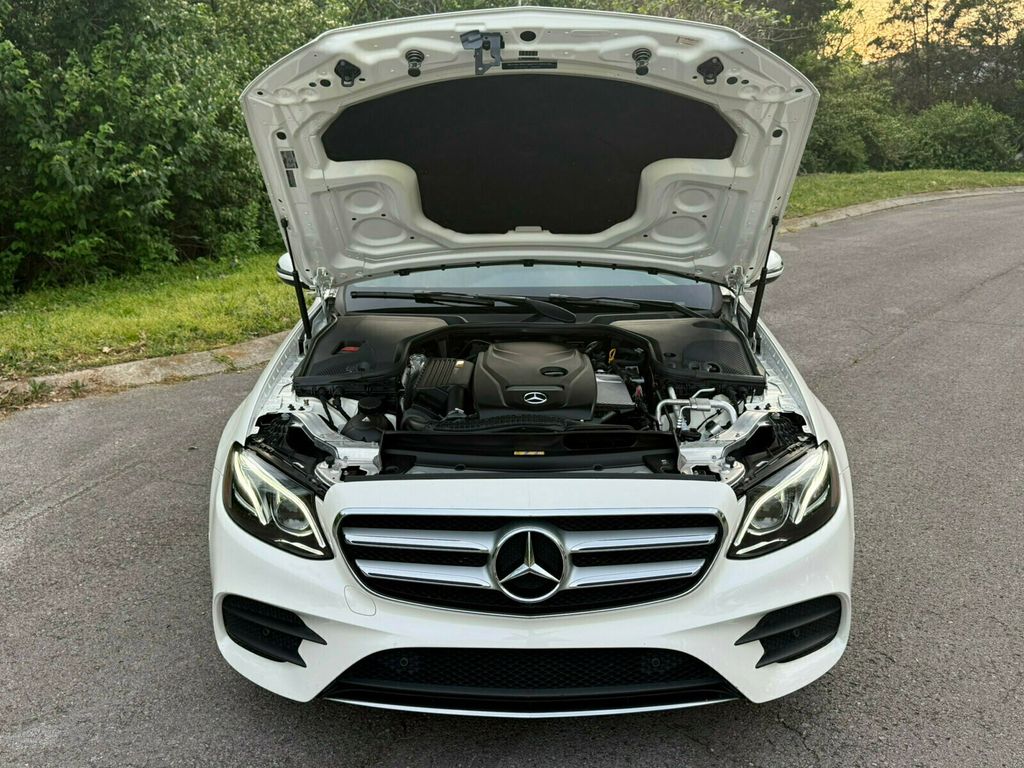2018 Mercedes-Benz E-Class 4MATIC/Blind Spot Monitor/Burmester Premium Audio/AMG Sport Pkg - 23011952 - 39