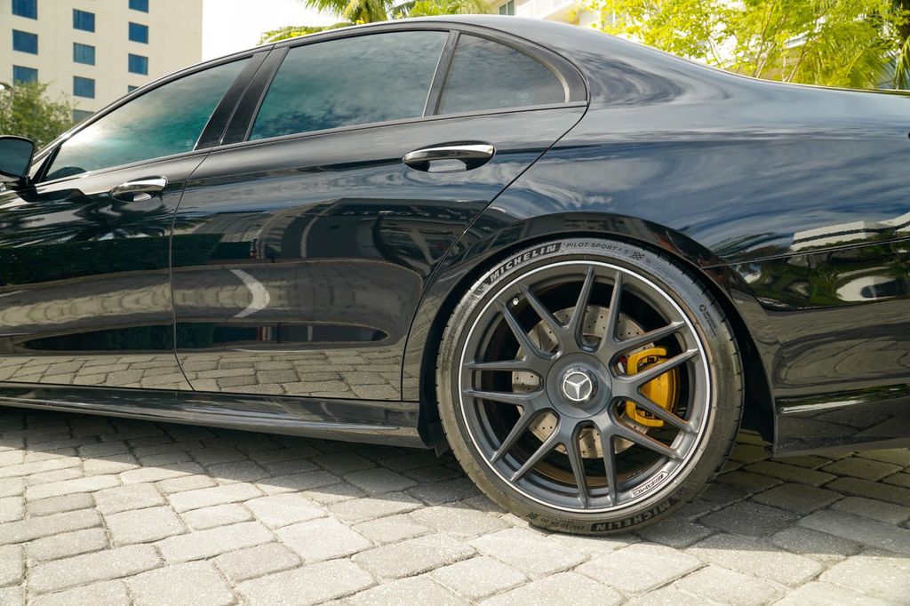 2018 Mercedes-Benz E-Class AMG E 63 S 4MATIC Sedan - 22937832 - 16