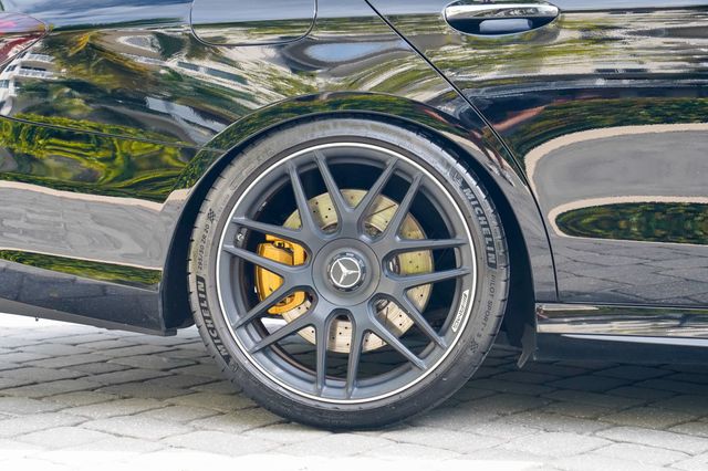 2018 Mercedes-Benz E-Class AMG E 63 S 4MATIC Sedan - 22937832 - 29