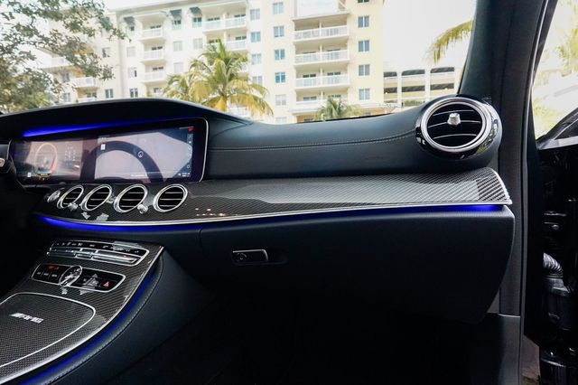 2018 Mercedes-Benz E-Class AMG E 63 S 4MATIC Sedan - 22937832 - 91