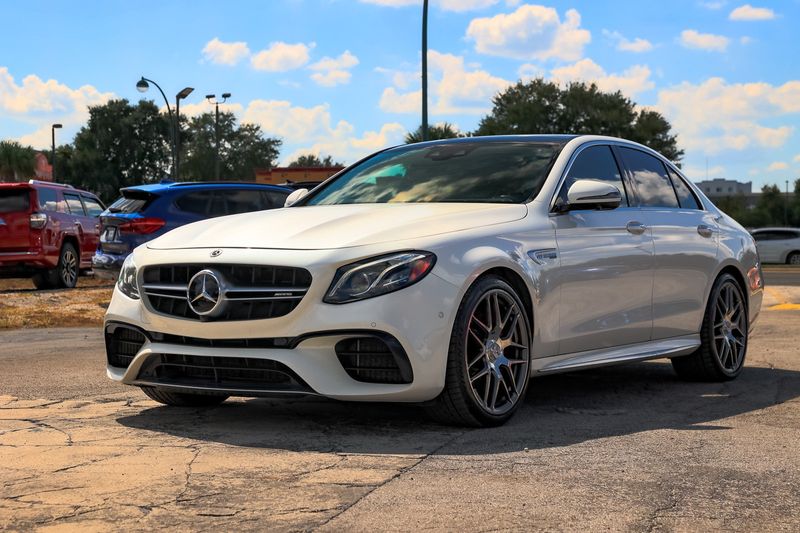 2018 Mercedes Benz E AMG 63 4MATIC Sedan photo 3
