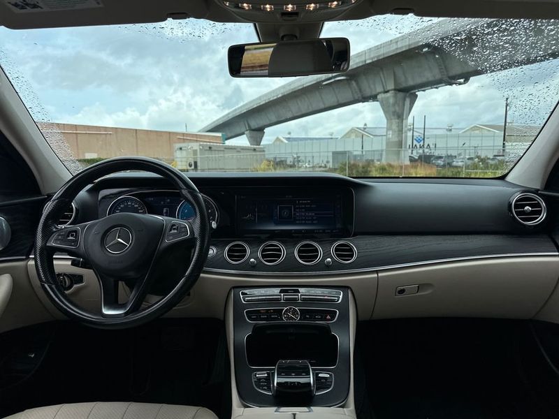 2018 Mercedes-Benz E-Class E 300 - 23028305 - 12