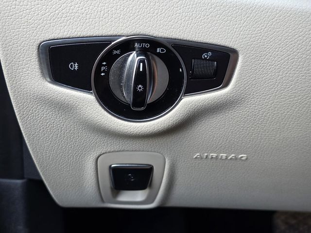 2018 Mercedes-Benz E-Class E300 - 23034504 - 24