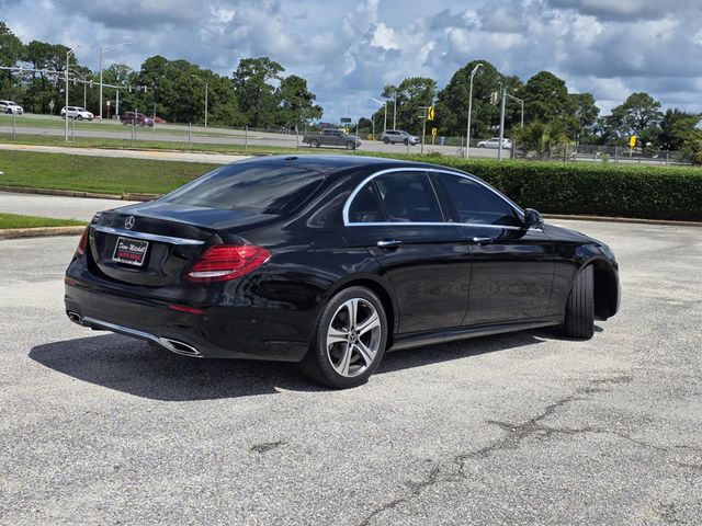 2018 Mercedes-Benz E-Class E300's photo