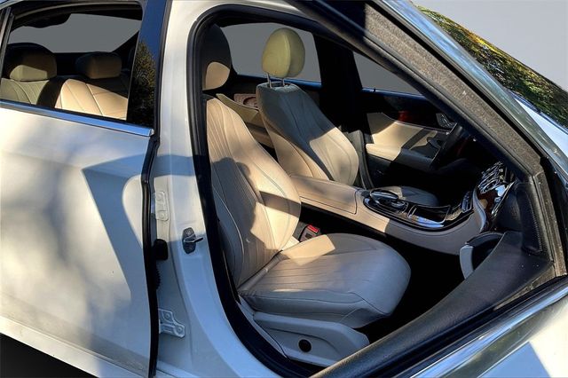 2018 Mercedes-Benz E-Class E 300 - 22930117 - 12