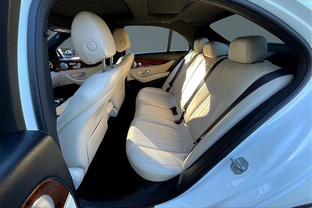 2018 Mercedes-Benz E-Class E 300 - 22930117 - 16