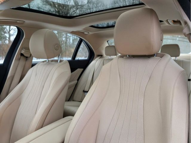 2018 Mercedes-Benz E-Class E300 4MATIC - 22976355 - 15