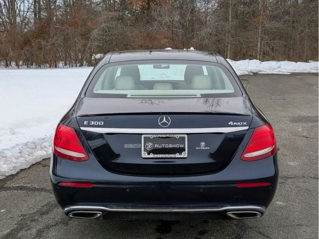 2018 Mercedes-Benz E-Class E300 4MATIC - 22976355 - 5