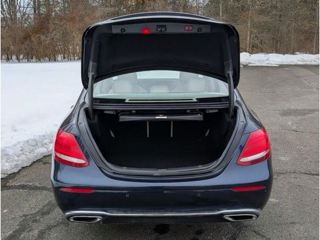 2018 Mercedes-Benz E-Class E300 4MATIC - 22976355 - 6
