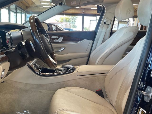 2018 Mercedes-Benz E-Class E 300 4MATIC Sedan - 23099070 - 12