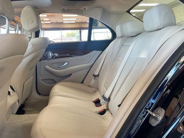2018 Mercedes-Benz E-Class E 300 4MATIC Sedan - 23099070 - 15