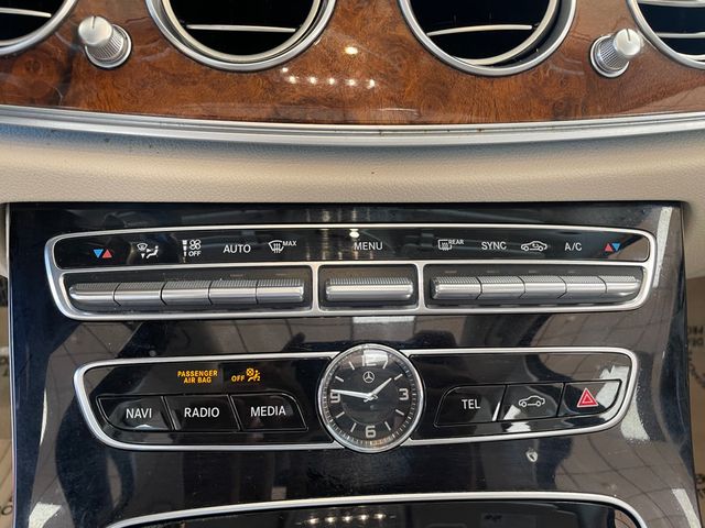 2018 Mercedes-Benz E-Class E 300 4MATIC Sedan - 23099070 - 27