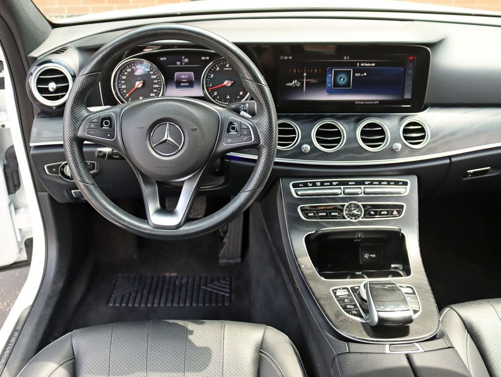 2018 Mercedes-Benz E-Class E 300 4MATIC Sedan - 22855559 - 10