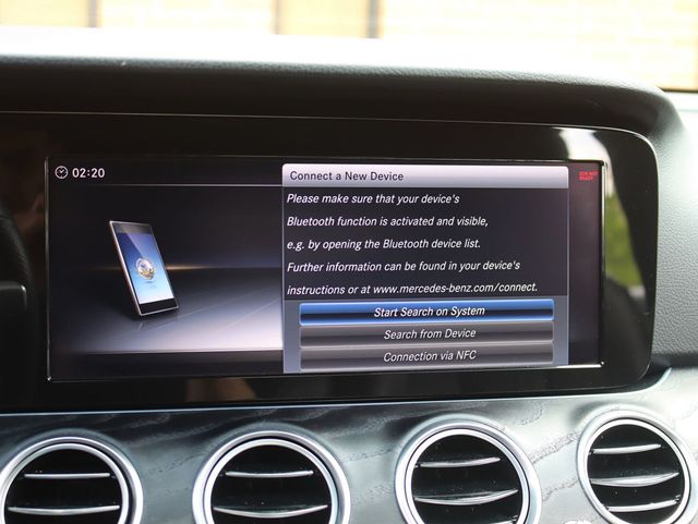 2018 Mercedes-Benz E-Class E 300 4MATIC Sedan - 22855559 - 18