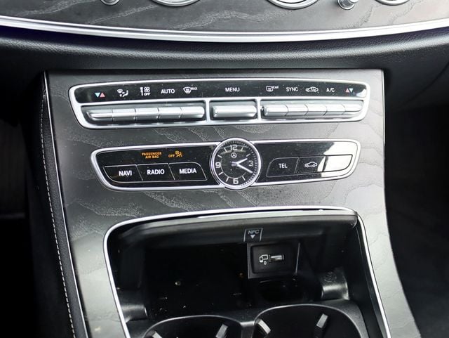 2018 Mercedes-Benz E-Class E 300 4MATIC Sedan - 22855559 - 20