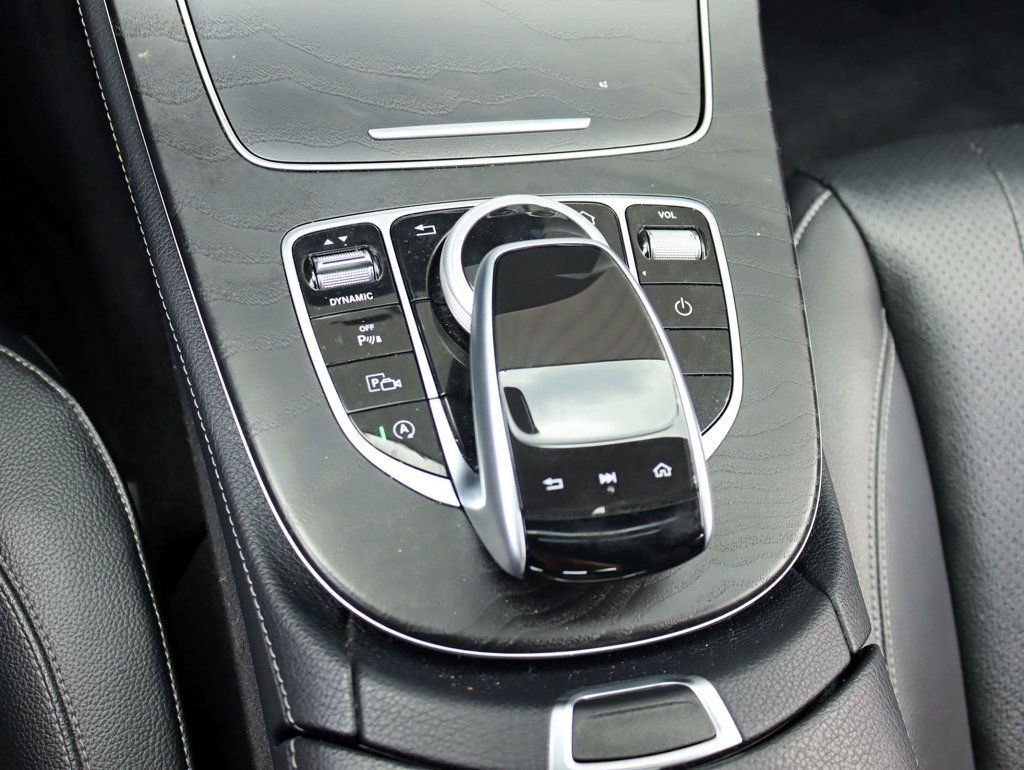 2018 Mercedes-Benz E-Class E 300 4MATIC Sedan - 22855559 - 21