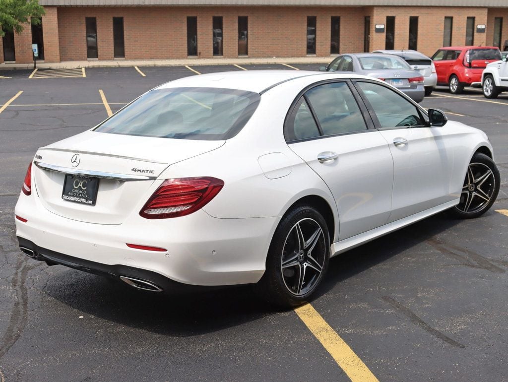 2018 Mercedes Benz E 300 4MATIC Sedan photo 3