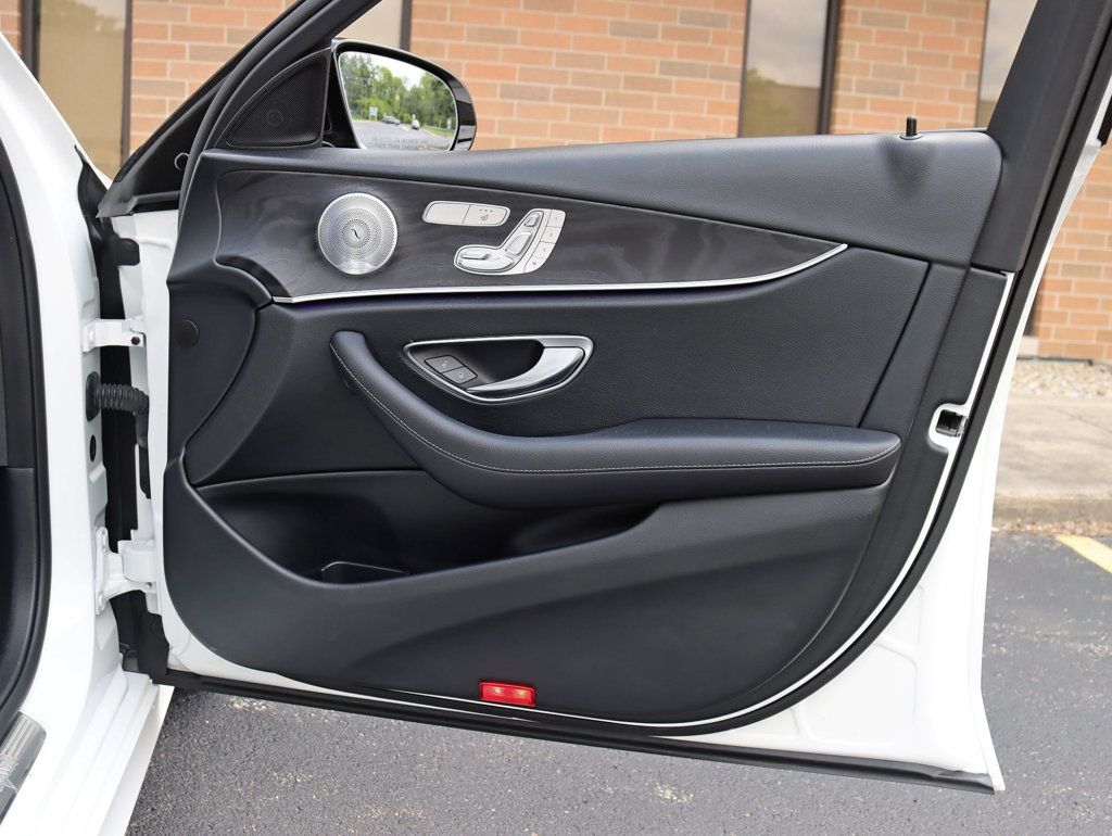 2018 Mercedes-Benz E-Class E 300 4MATIC Sedan - 22855559 - 29