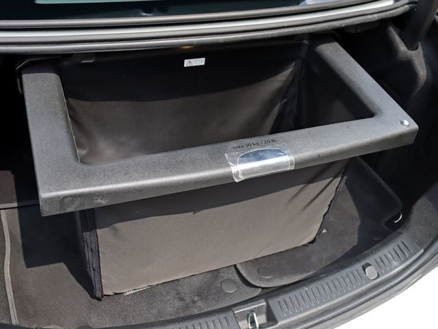 2018 Mercedes-Benz E-Class E 300 4MATIC Sedan - 22855559 - 33