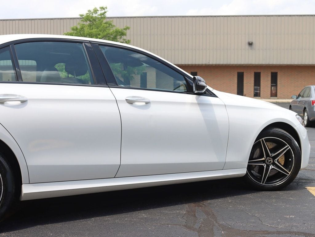 2018 Mercedes Benz E 300 4MATIC Sedan photo 4