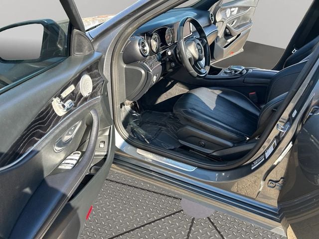 2018 Mercedes-Benz E-Class E 300 4MATIC Sedan 4D - 22978506 - 20