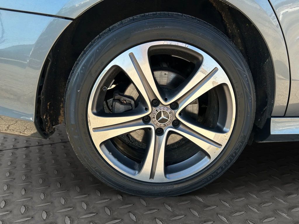 2018 Mercedes-Benz E-Class E 300 4MATIC Sedan 4D - 23069920 - 27
