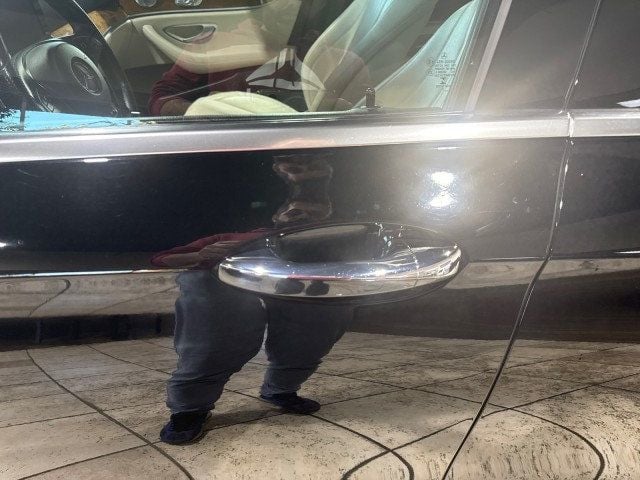 2018 Mercedes-Benz E-Class E 300 RWD Sedan - 22945246 - 10