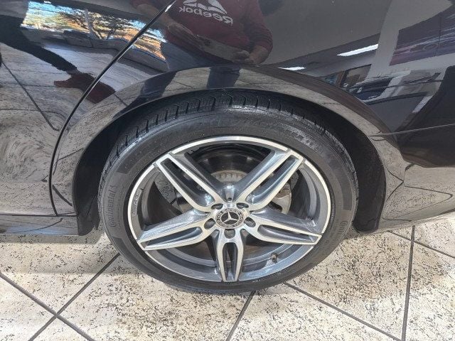 2018 Mercedes-Benz E-Class E 300 RWD Sedan - 22945246 - 22