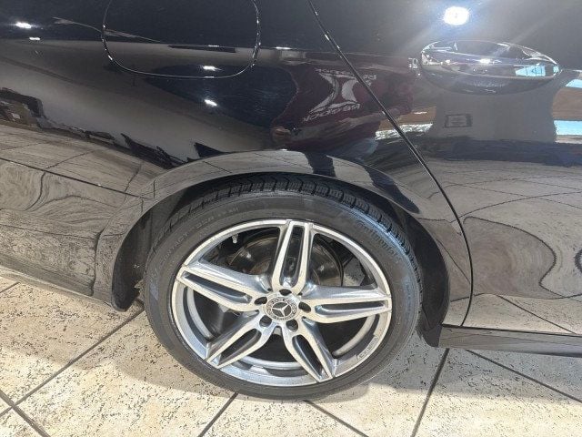 2018 Mercedes-Benz E-Class E 300 RWD Sedan - 22945246 - 25