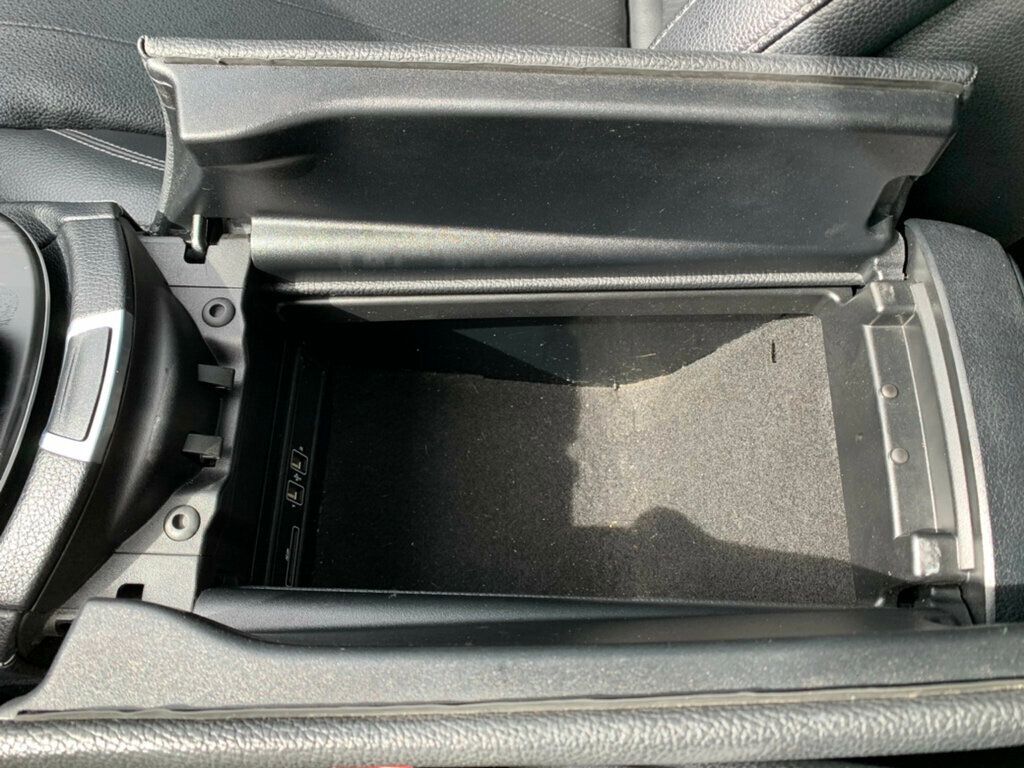 2018 Mercedes-Benz E-Class E 300 RWD Sedan AMG pkg Low Miles - 22983505 - 39