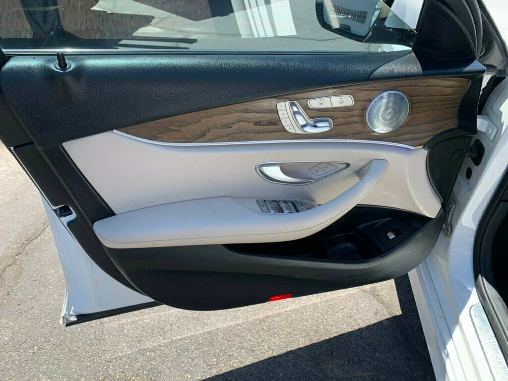 2018 Mercedes-Benz E-Class E 300 RWD Sedan AMG Pkg Pano Roof - 23024992 - 17
