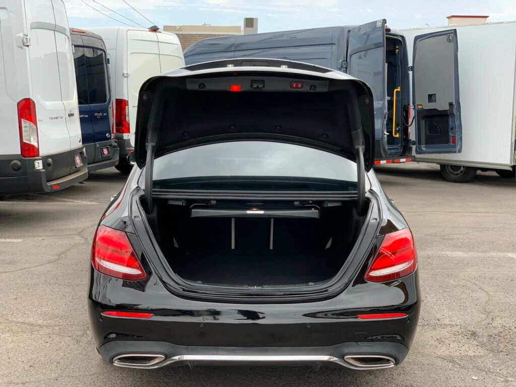2018 Mercedes-Benz E-Class E 300 RWD Sedan AMG Pkg Pano Roof Heads up display - 23062928 - 17