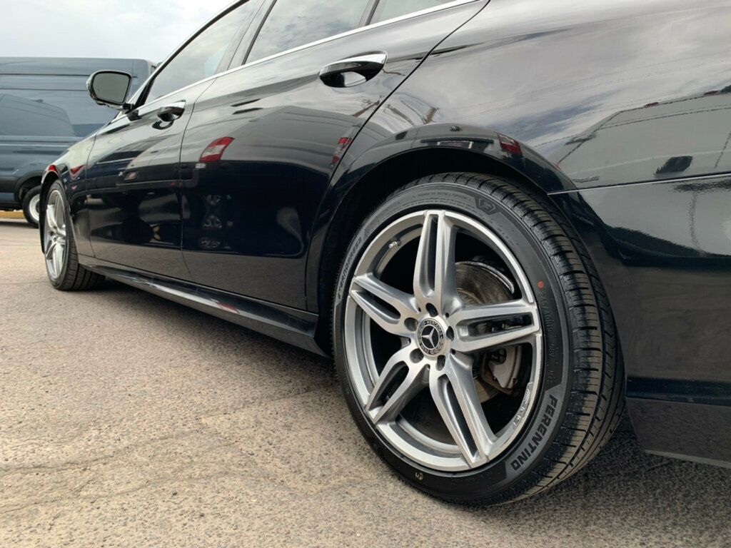 2018 Mercedes-Benz E-Class E 300 RWD Sedan AMG Pkg Pano Roof Heads up display - 23062928 - 22
