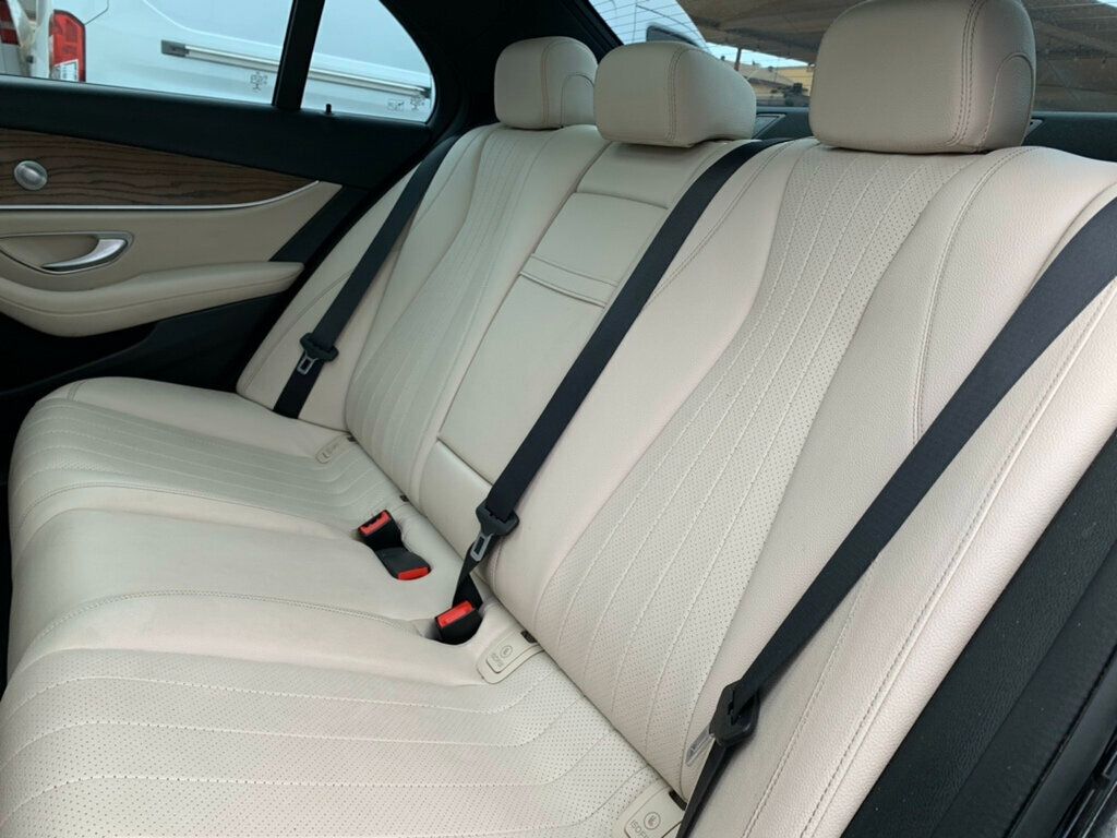 2018 Mercedes-Benz E-Class E 300 RWD Sedan AMG Pkg Pano Roof Heads up display - 23062928 - 40