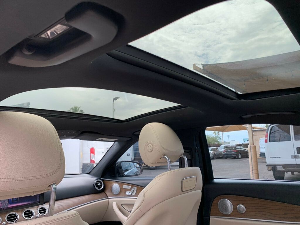 2018 Mercedes-Benz E-Class E 300 RWD Sedan AMG Pkg Pano Roof Heads up display - 23062928 - 42