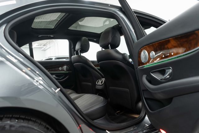 2018 Mercedes-Benz E-Class E 300 Sport 4MATIC Sedan - 23004687 - 10