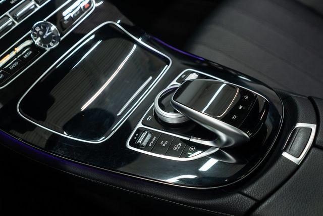 2018 Mercedes-Benz E-Class E 300 Sport 4MATIC Sedan - 23004687 - 17