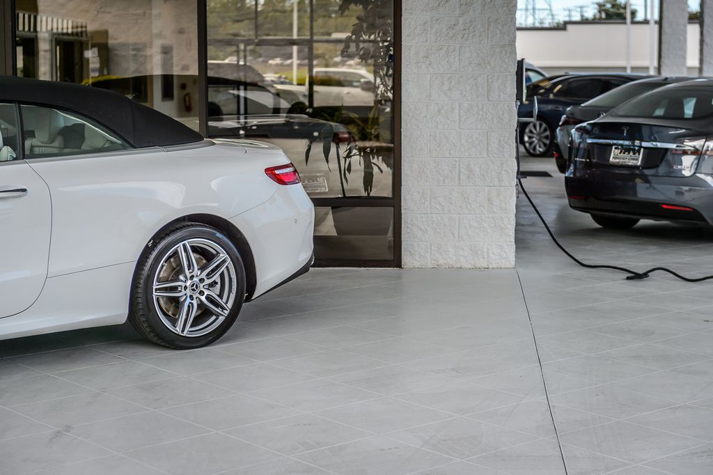 2018 Mercedes-Benz E-Class E400 4MATIC CONVERTIBLE WHITE ON TAN SPORT PKG LOADED GORGEOUS - 23091420 - 53