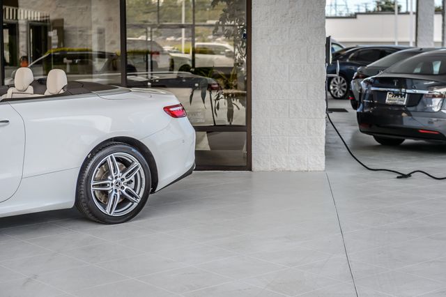 2018 Mercedes-Benz E-Class E400 4MATIC CONVERTIBLE WHITE ON TAN SPORT PKG LOADED GORGEOUS - 23091420 - 54